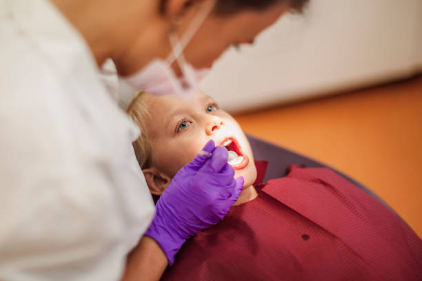 Best Broken or Cracked Tooth Emergency Dentist in Island Walk, FL