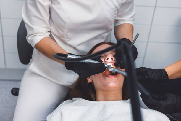 Best Mobile Emergency Dentist in Island Walk, FL